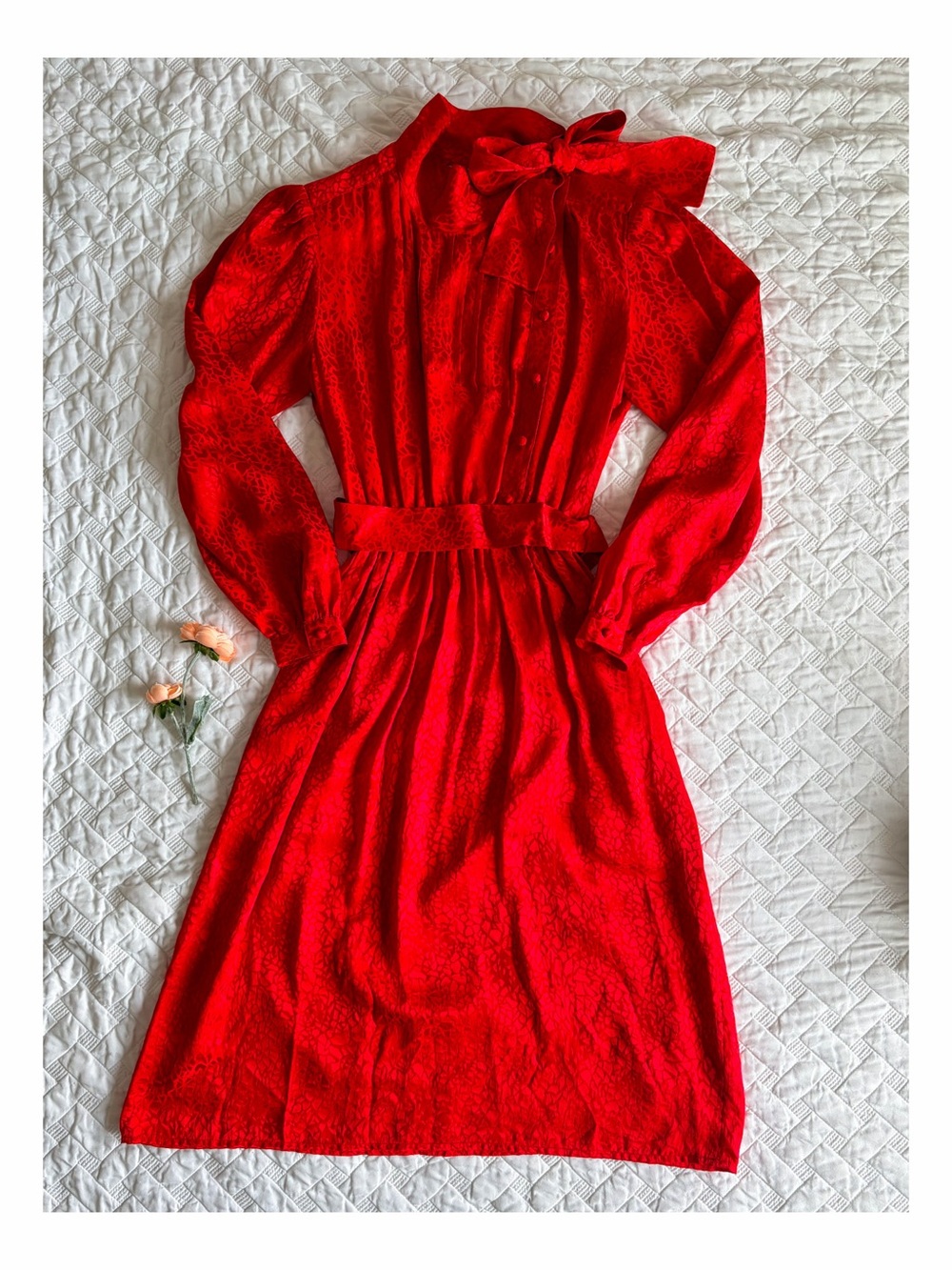 Vintage 80s Raul Blanco 100% Silk Red Jacquard Bow Tie Midi Dress 4